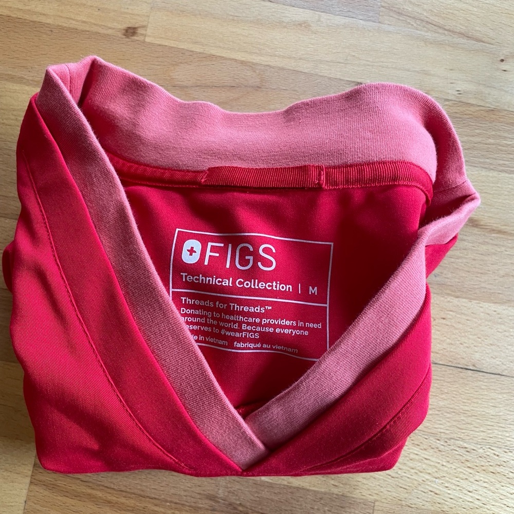 Figs Women's Scrub Top - Red and Pink